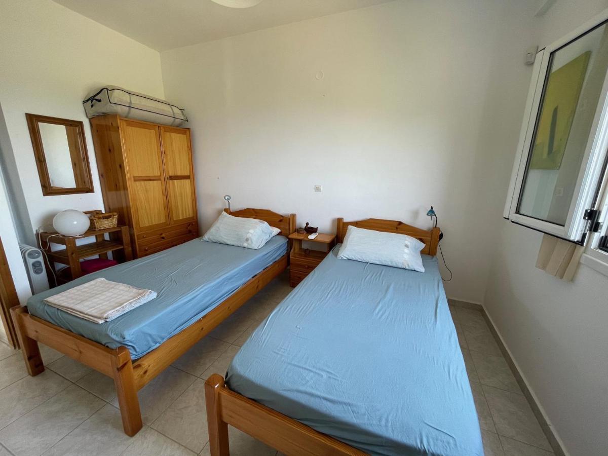 Appartement In Olive Groove House Peloponnesos Western Mani Kalianeika Bagian luar foto
